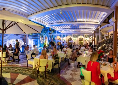 dining place at gianni versace|versace restaurant miami reservation.